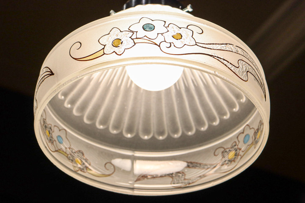 レトロで温かみのある花柄の電笠　DF1051　在庫2灯