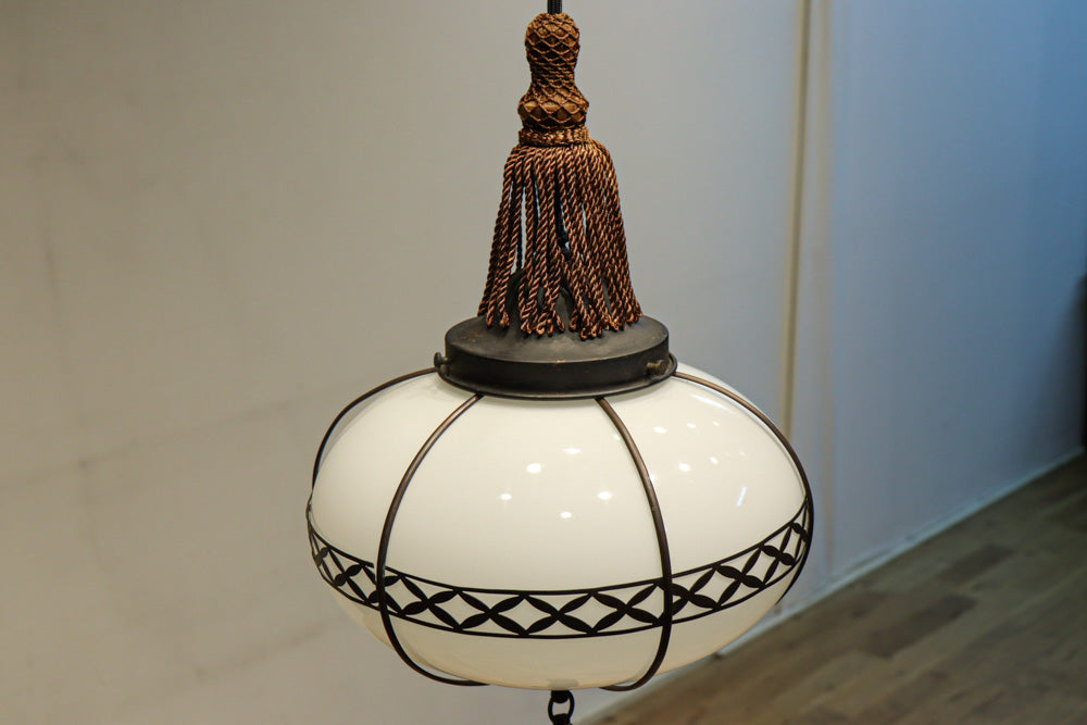 美しい七宝すかし模様が気品ある雪洞型電笠(房付き)　DC8534