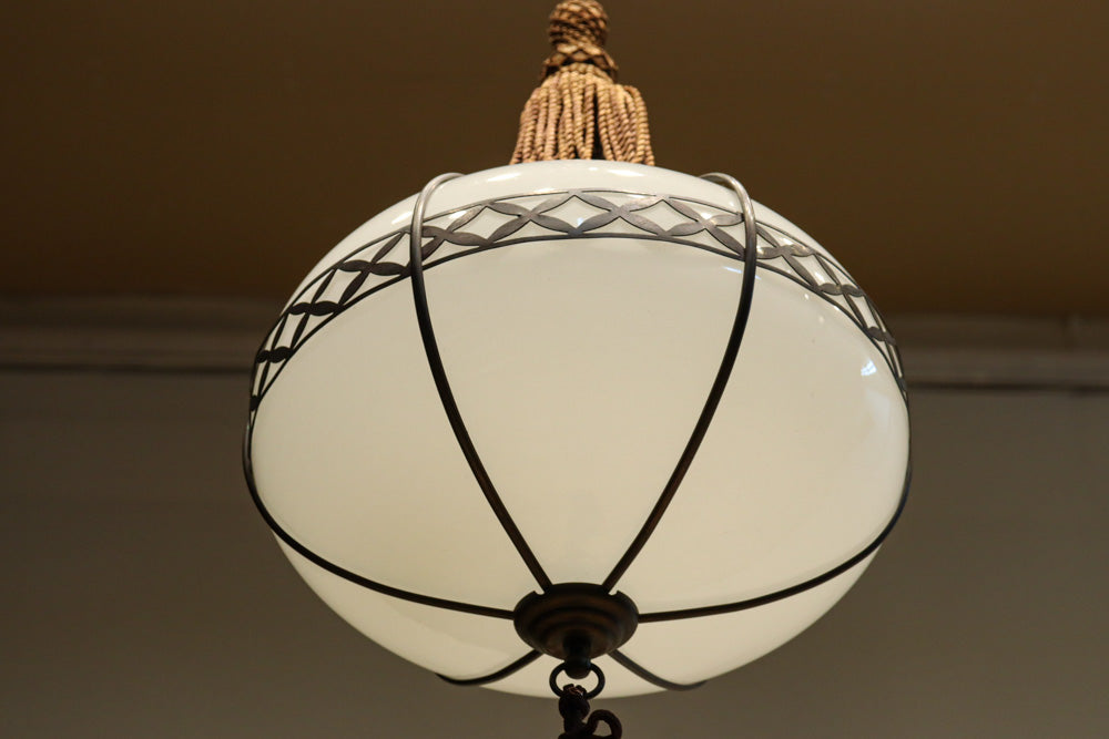 美しい七宝すかし模様が気品ある雪洞型電笠(房付き)　DC8534