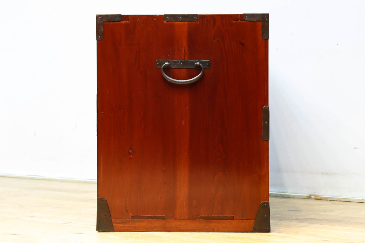 Clothing Chest BB3526
