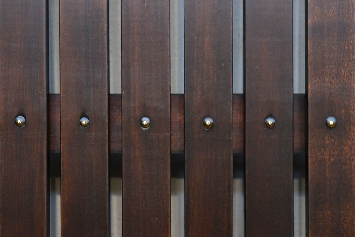 幅720ミリ　平格子で時代の趣きある変わりデザイン格子戸　F8582　在庫4枚