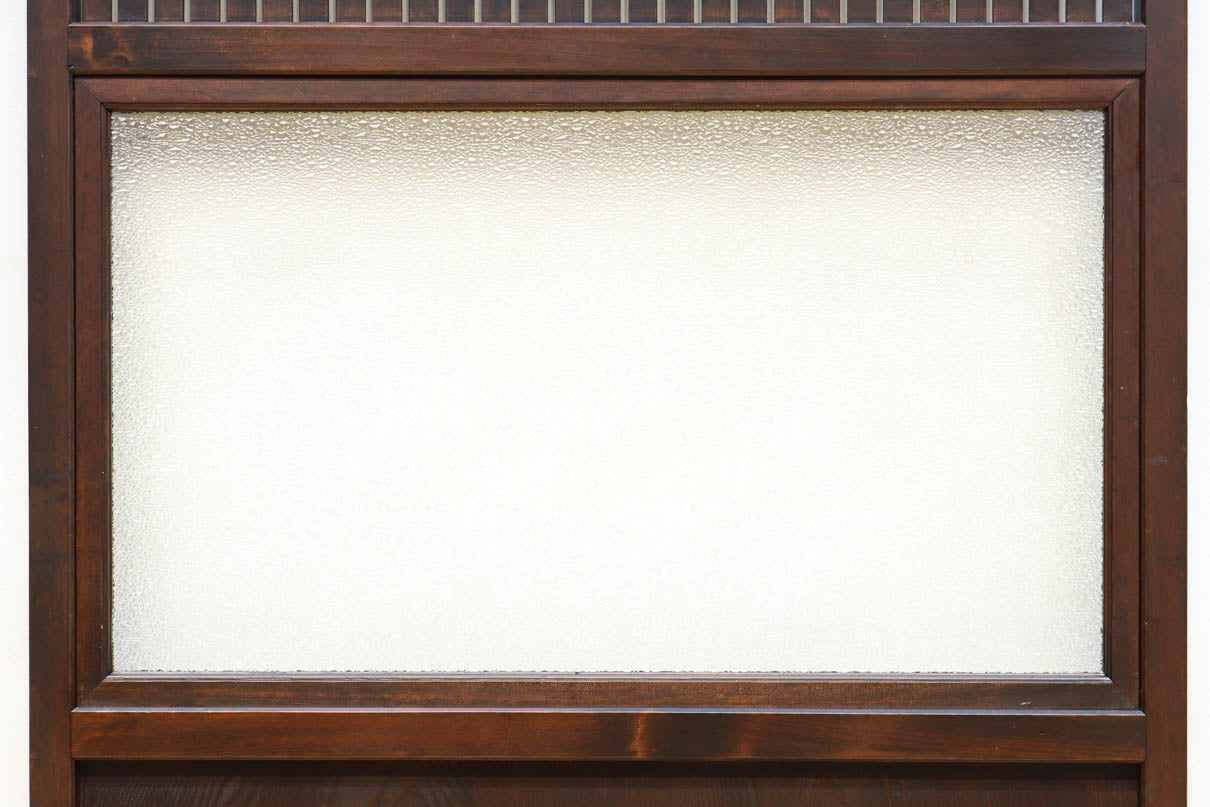 幅720ミリ　平格子で時代の趣きある変わりデザイン格子戸　F8582　在庫4枚