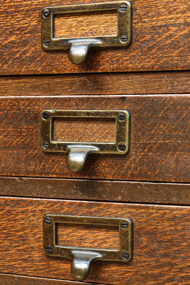 書類整理に!! 杢目や色艶が味わい深い小引き出し　BB3291