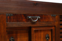 収納力抜群!! 時間を経た重厚感が素晴らしい収納箪笥　BB3141