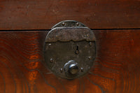 収納力抜群!! 時間を経た重厚感が素晴らしい収納箪笥　BB3141