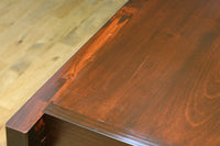 収納力抜群!! 時間を経た重厚感が素晴らしい収納箪笥　BB3141