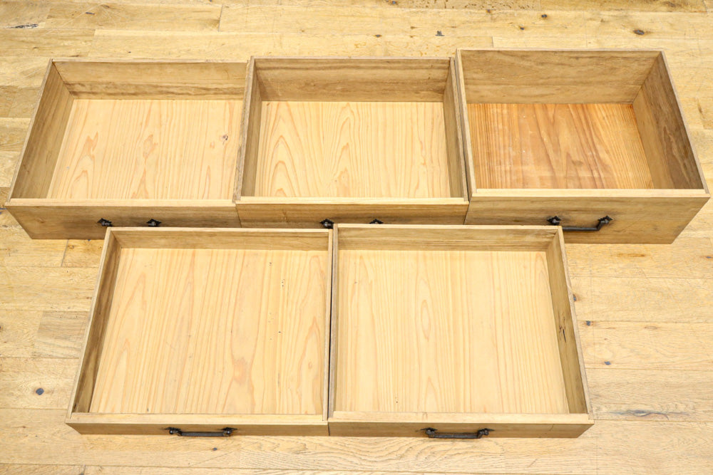 Merchant Chest BB3213