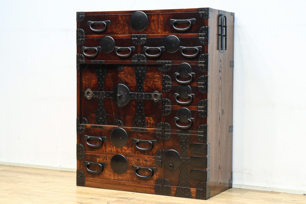 Merchant Chest BB3223
