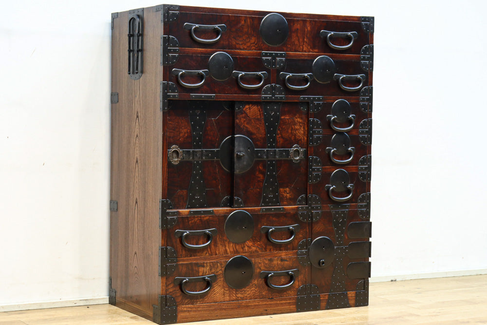 Merchant Chest BB3223
