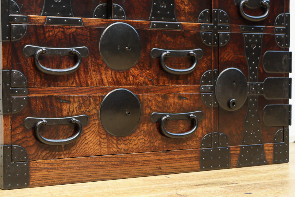 Merchant Chest BB3223