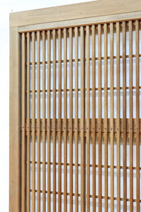 幅927ミリ　帯びガラスが風情ある上質な木地色をした大阪格子戸　F8516　在庫4枚