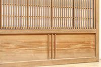 幅927ミリ　帯びガラスが風情ある上質な木地色をした大阪格子戸　F8516　在庫4枚