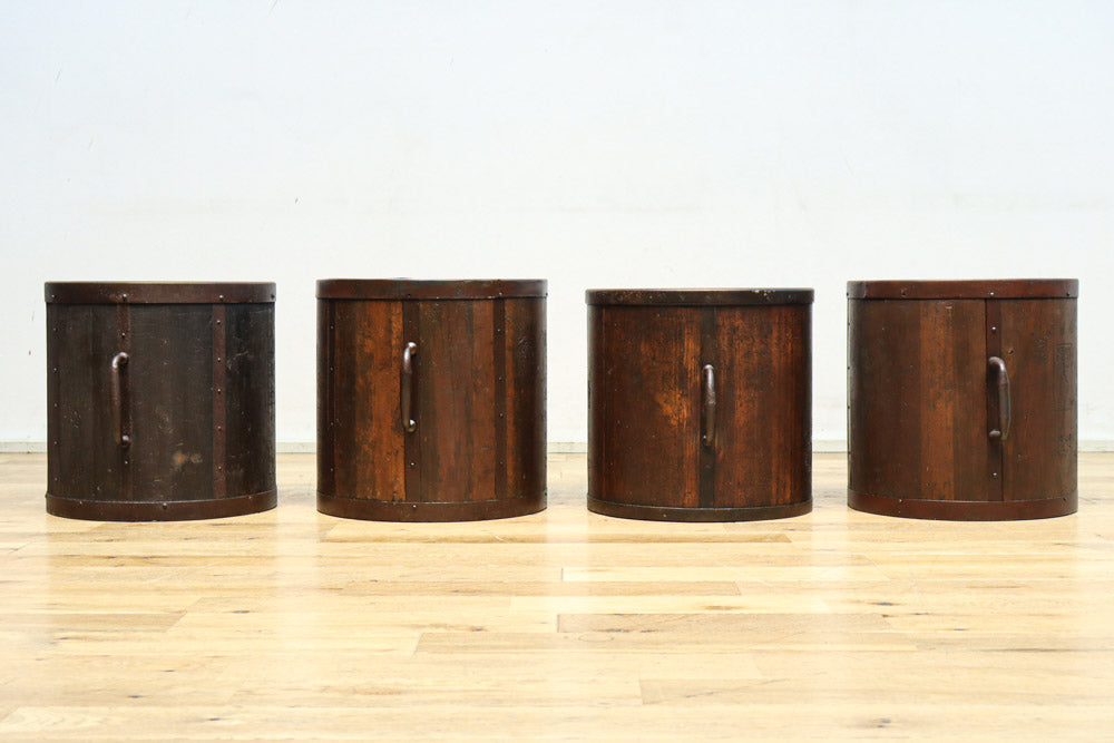 古色の風合いが時代感のある一斗マス　DC8396efgh　在庫(e:1 f:1 g:1 h:1)個