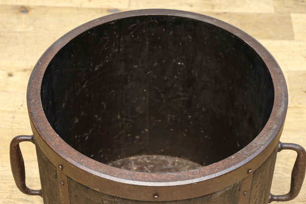 古色の風合いが時代感のある一斗マス　DC8396efgh　在庫(e:1 f:1 g:1 h:1)個