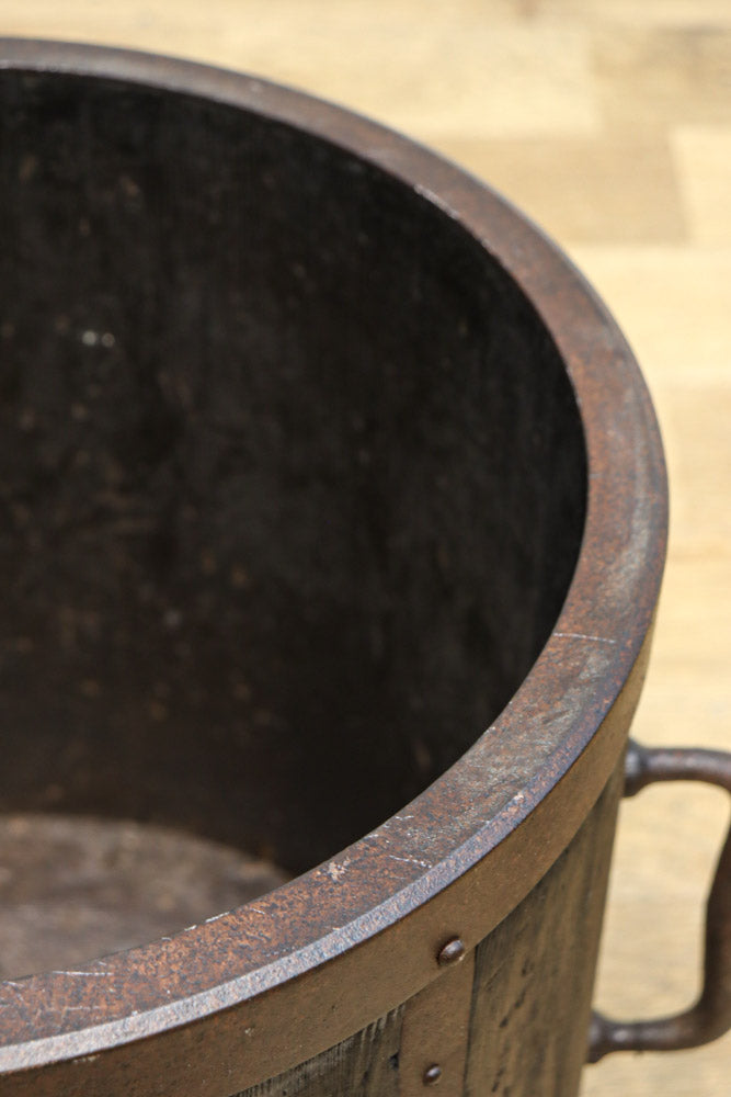 古色の風合いが時代感のある一斗マス　DC8396efgh　在庫(e:1 f:1 g:1 h:1)個