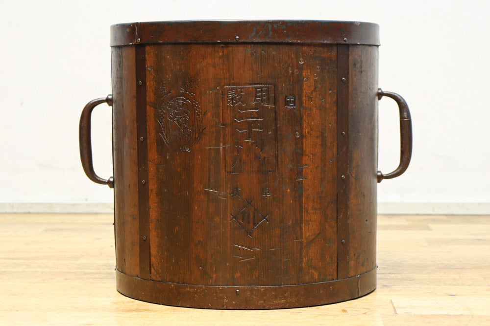 古色の風合いが時代感のある一斗マス　DC8396efgh　在庫(e:1 f:1 g:1 h:1)個