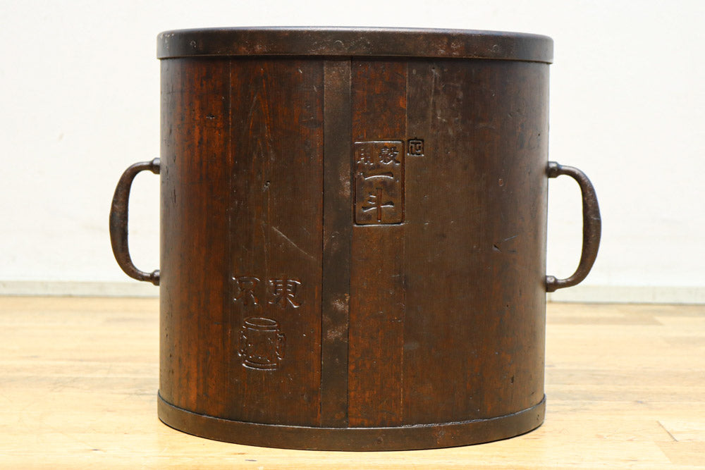 古色の風合いが時代感のある一斗マス　DC8396efgh　在庫(e:1 f:1 g:1 h:1)個