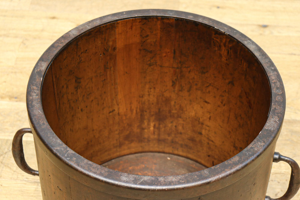 古色の風合いが時代感のある一斗マス　DC8396efgh　在庫(e:1 f:1 g:1 h:1)個