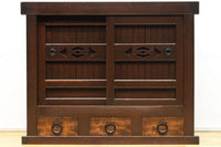 稀少サイズ!! カウンターに!! 小振りサイズの格調漂う近江水屋箪笥　BB3102