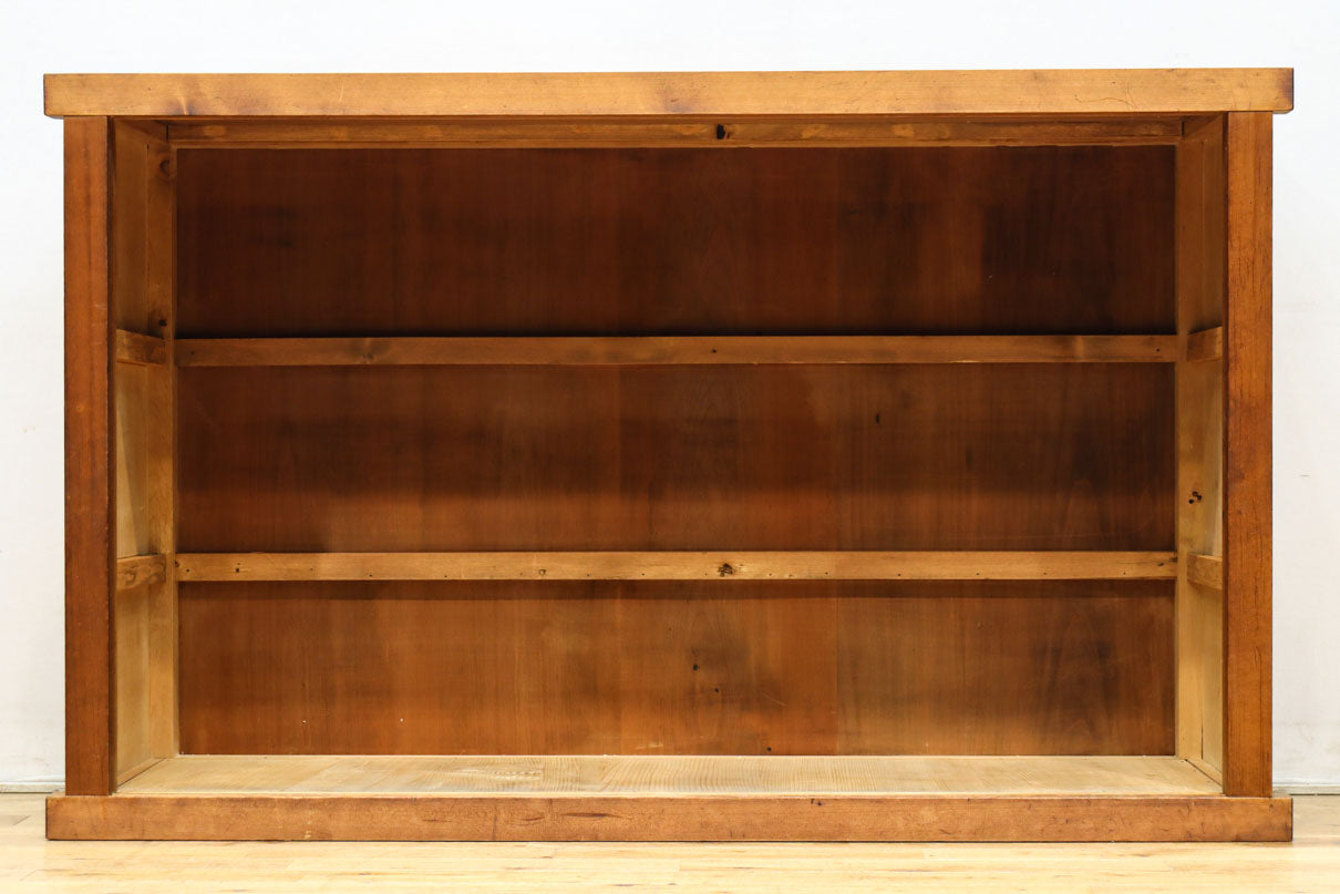 稀少幅1380ミリ自然美ある杢目の落ち着いた横桟造りの収納箪笥　BB3319