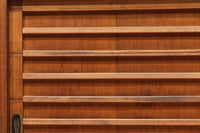 稀少幅1380ミリ自然美ある杢目の落ち着いた横桟造りの収納箪笥　BB3319