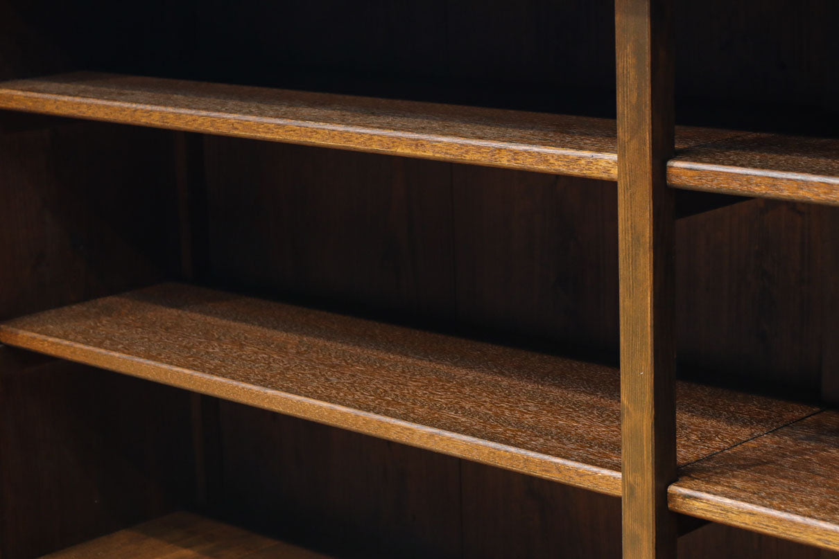 温かみある色彩にゆらゆらガラスが揺らめく十字窓レトロガラスケース　BB3328