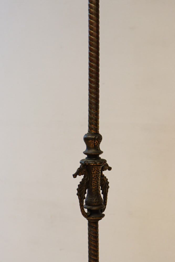 高さ1485ミリ!! クラシカルなデザインで上品な大型スタンドライト　DC8431