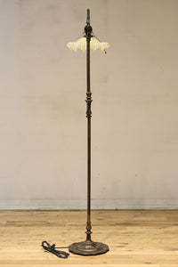 高さ1485ミリ!! クラシカルなデザインで上品な大型スタンドライト　DC8431