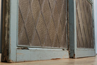 淡い色彩の木枠に格子がお洒落なレトロ窓セット　E5575abc　3枚一組