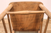 Antique chair DB7256c full of texture and taste of oak wood base