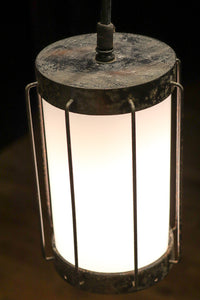 ランタンのように温かな明かりを灯す電笠　DB9604