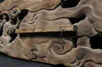 重厚感漂う見事な彫刻を魅せる欅の梁飾り　DC2603