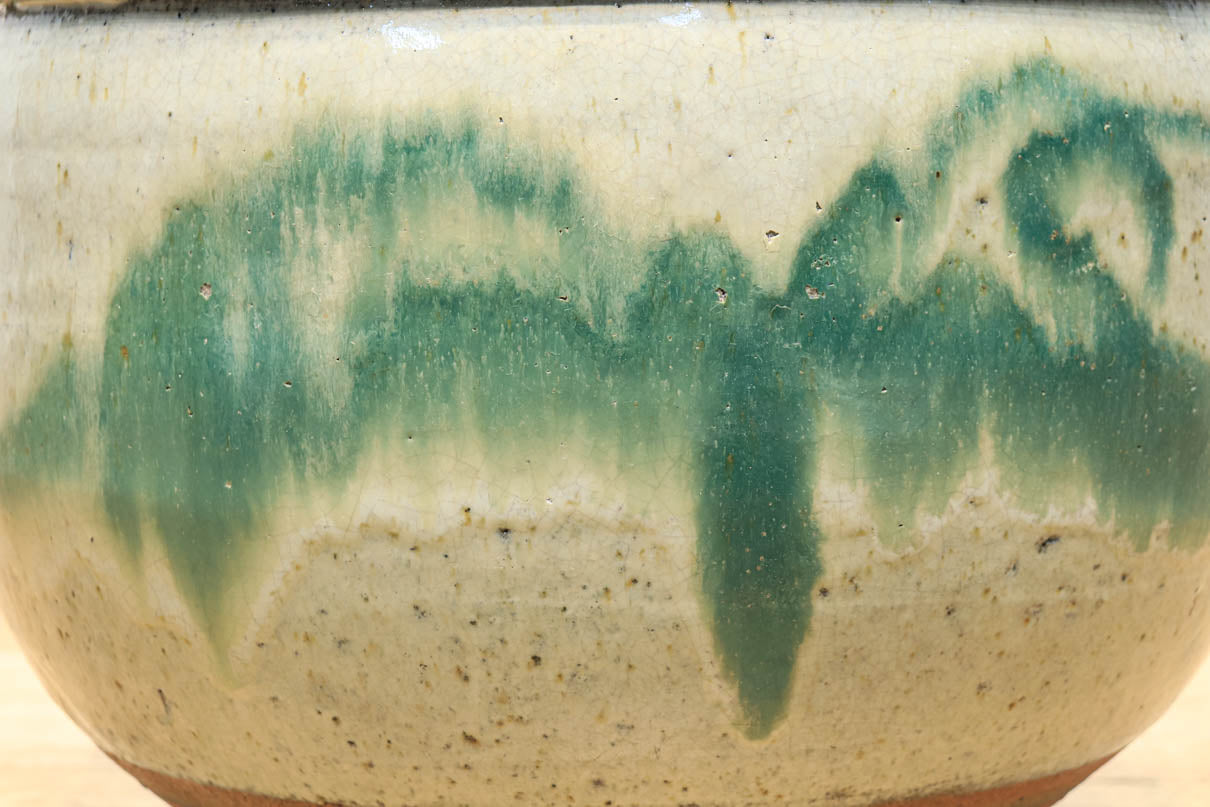 淡いグリーン模様が目を引く水鉢　DC3576ab　在庫(a:1 b:1)個