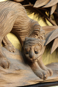極上‼圧倒的な表現力の彫刻で竹虎を描いた美しい飾り彫刻　DC3701ab　在庫(a:1 b:1)個