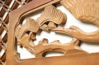 松と鶴が舞う彫刻を中央に添える二重菱欄間素材　E8676ab　在庫(a:0 b:1)枚