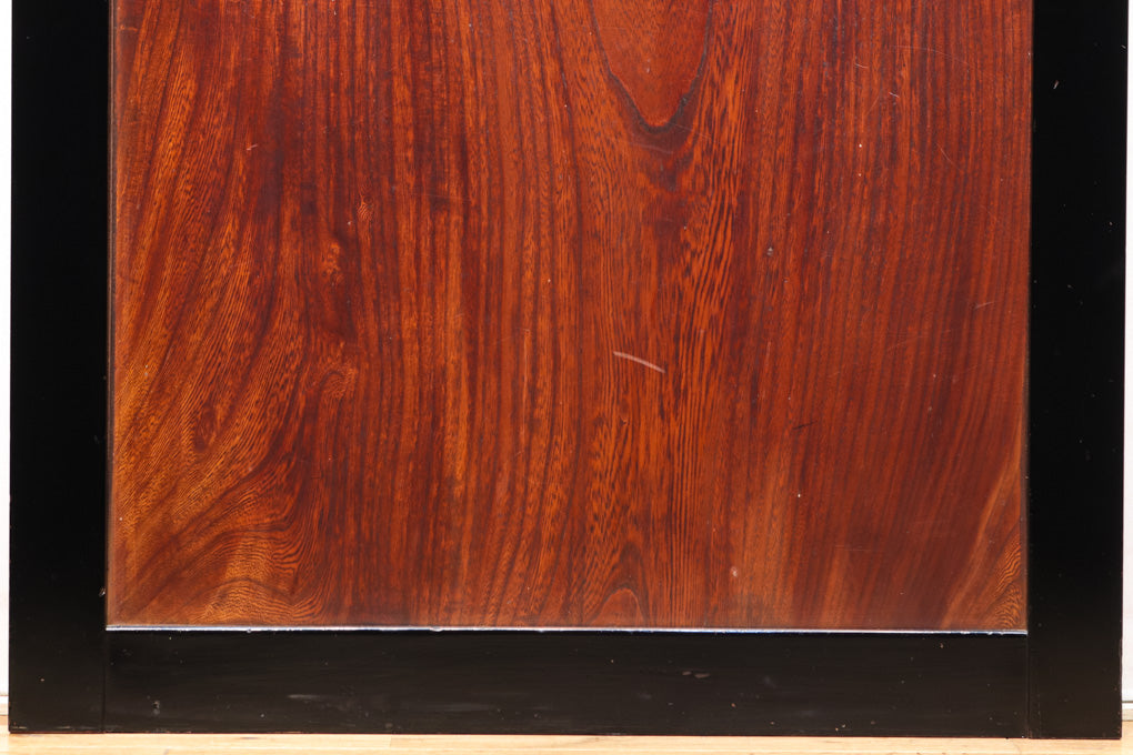 幅872ミリ　豪華な太黒枠に美しい一枚板欅の杢目を魅せる極上板戸セット　F7619　在庫２枚1組