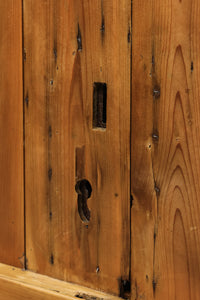 幅1176ミリ　温かみある木地色の和の趣き漂う蔵戸　G2240
